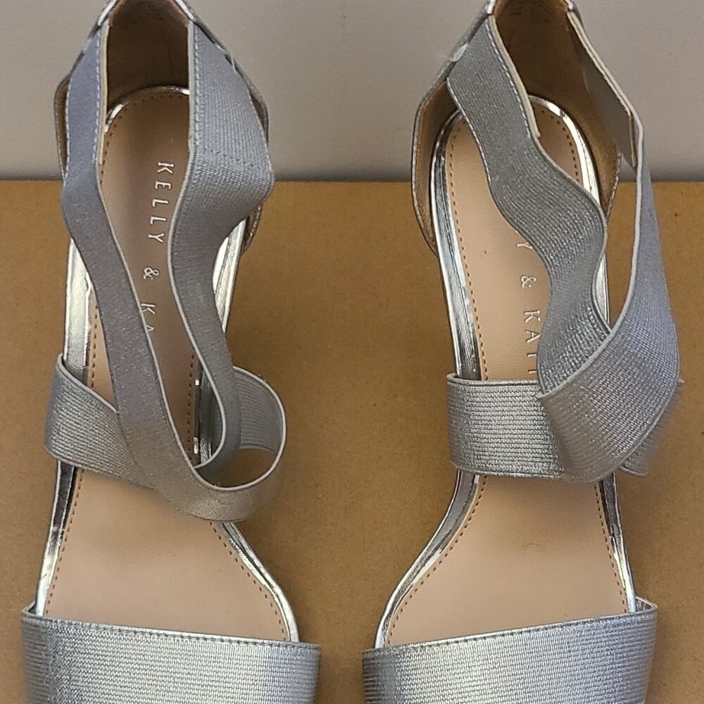 Kelly & Katie Magg Sandal – Silver Metallic,